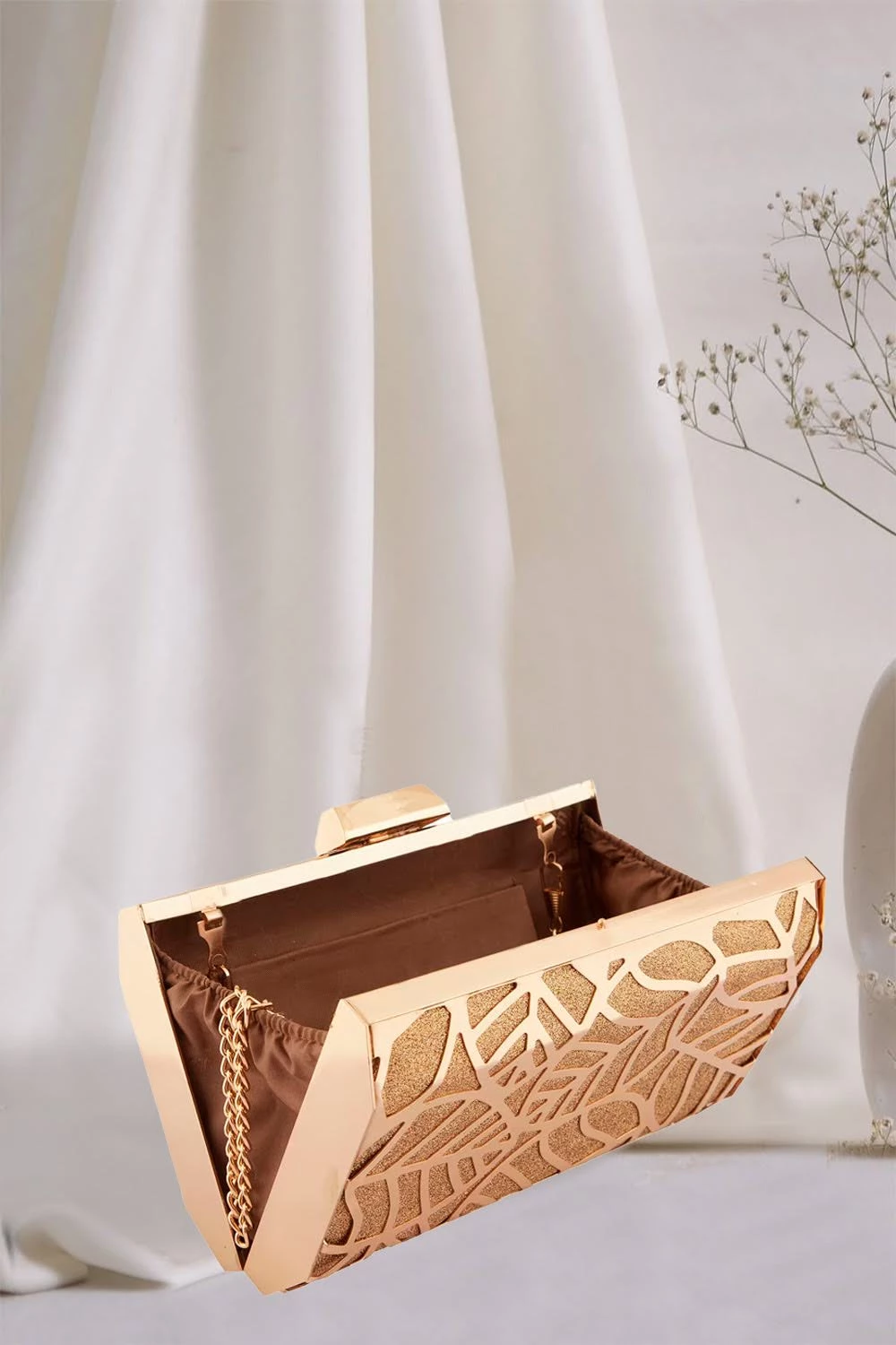 Era Collection Metal Design Handwork Clutches, Gold-2.webp